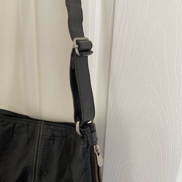 Mandarina Duck Leather Crossbody Bag - Picture 12 of 14